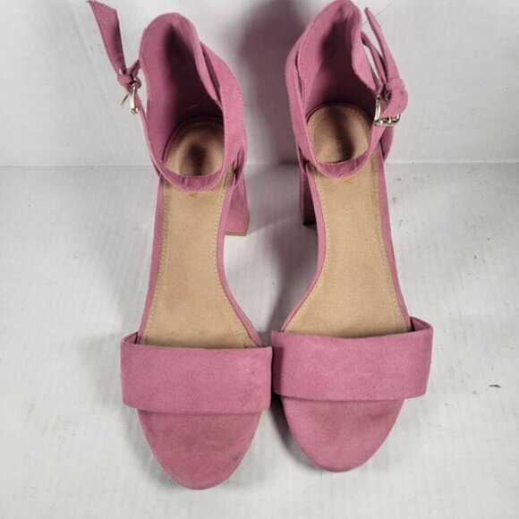 Old Navy Pink Suede Buckle Strap & Open Toe Chunky Heel Sandals Size 9 - Picture 2 of 11